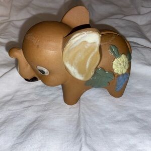 3/40$ Vintage handmade Japanese clay baby elephant mini piggy bank‎